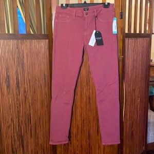 Just Black Addison Skinny Jean in ‘Dark Pink’
